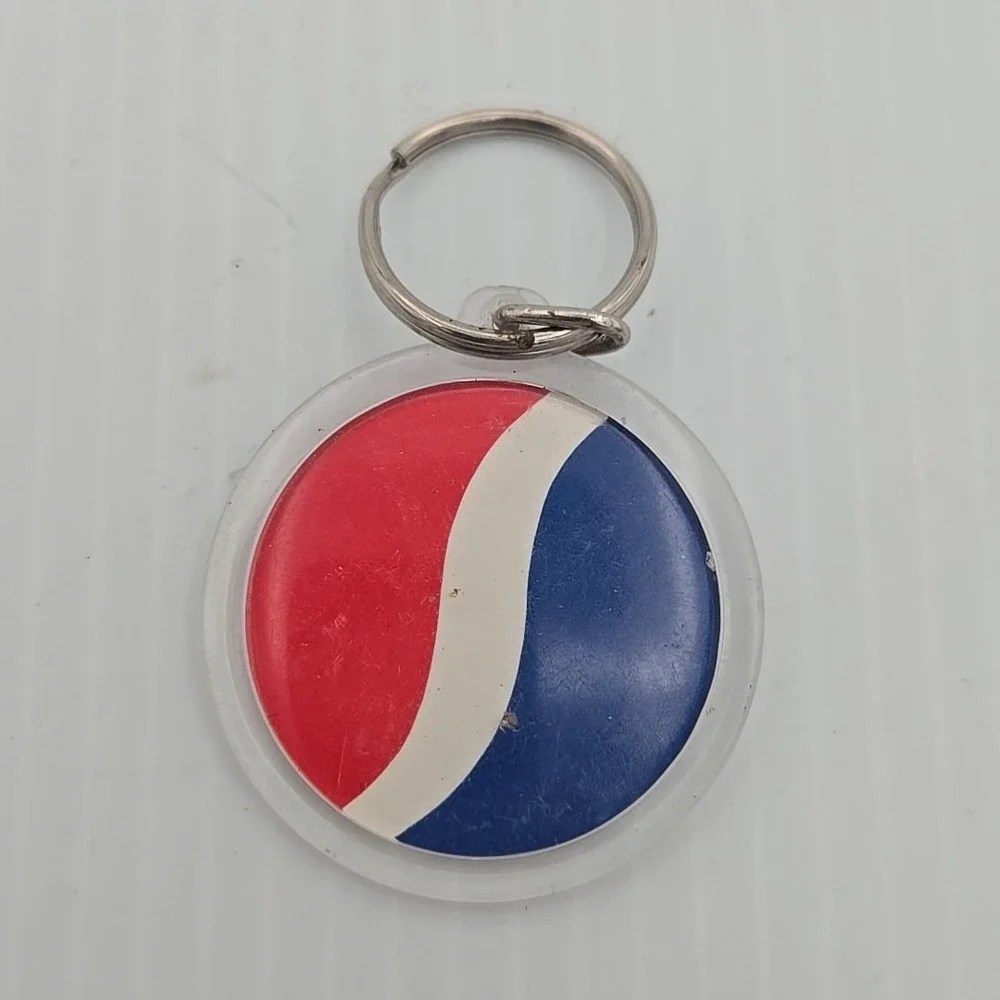 Pepsi Cola Collectible Round wave Logo Key Chain Ring Advertising Vintage